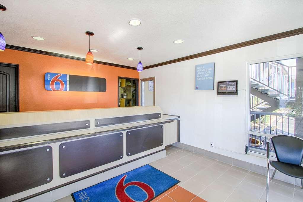 Motel 6 San Diego, Ca Airport Harbor Interieur foto