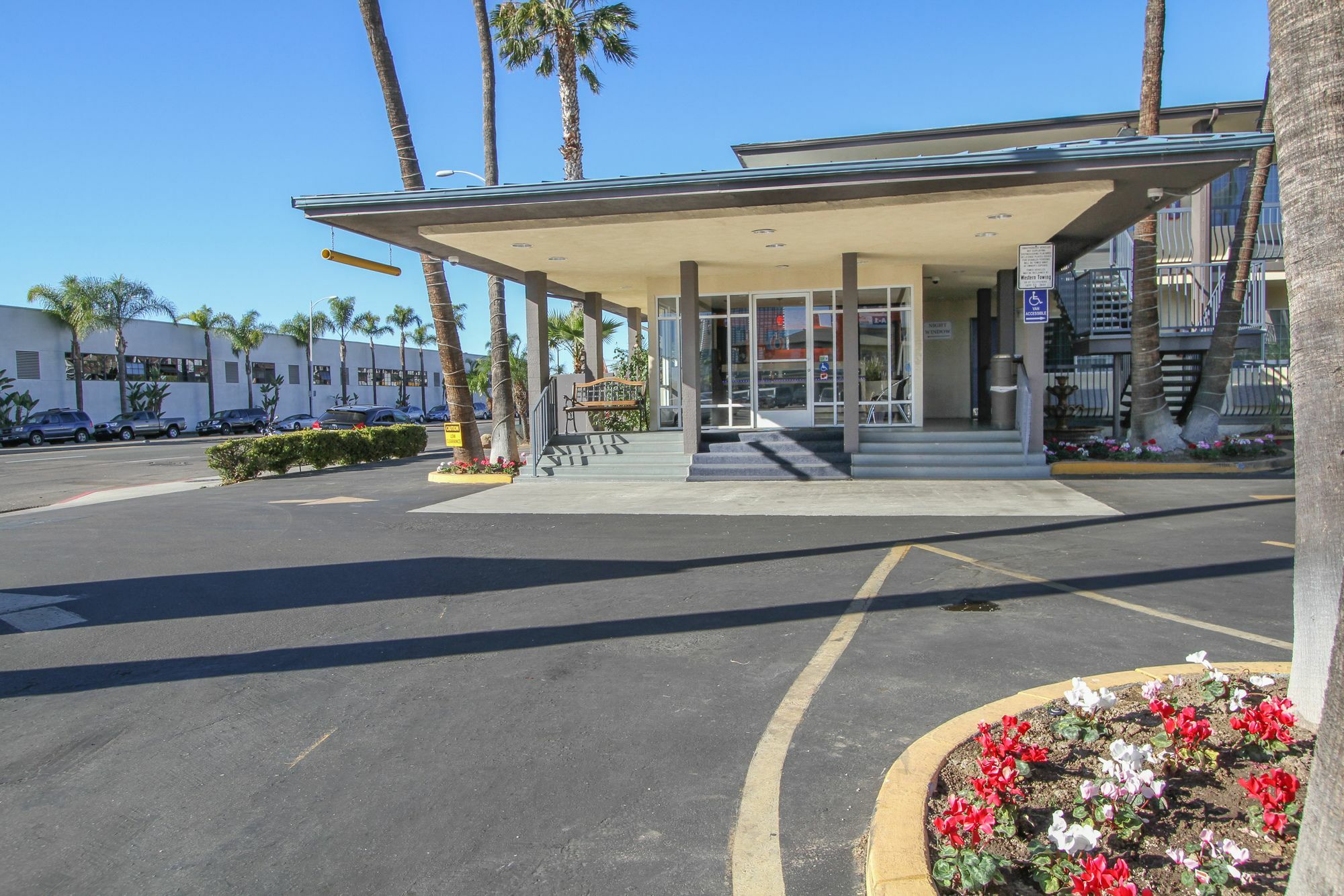 Motel 6 San Diego, Ca Airport Harbor Buitenkant foto